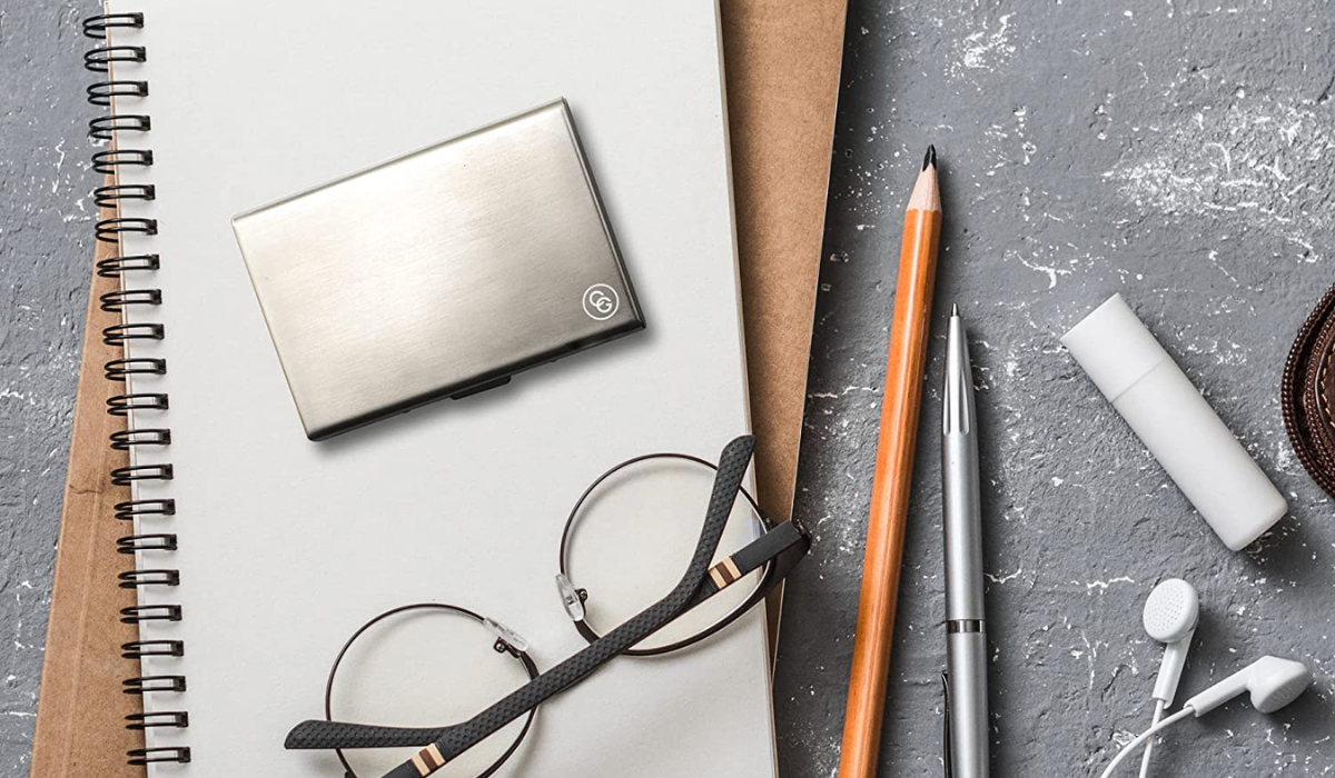 Wallet for college students